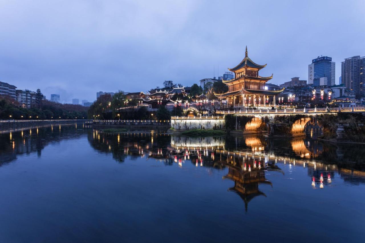 Holiday Inn Guiyang City Center By Ihg Guiyang (Guizhou) Exterior foto