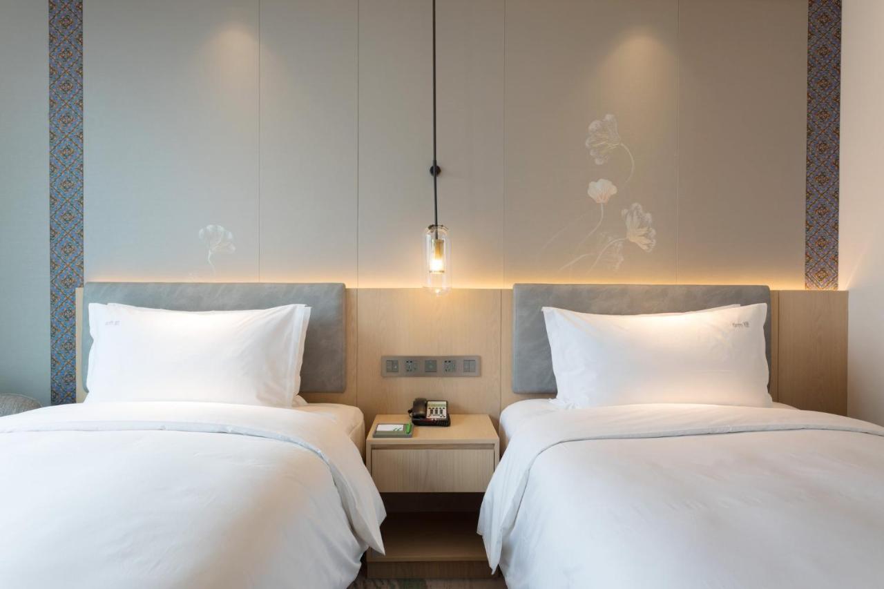 Holiday Inn Guiyang City Center By Ihg Guiyang (Guizhou) Exterior foto
