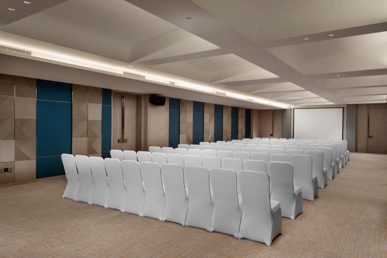 Holiday Inn Guiyang City Center By Ihg Guiyang (Guizhou) Exterior foto